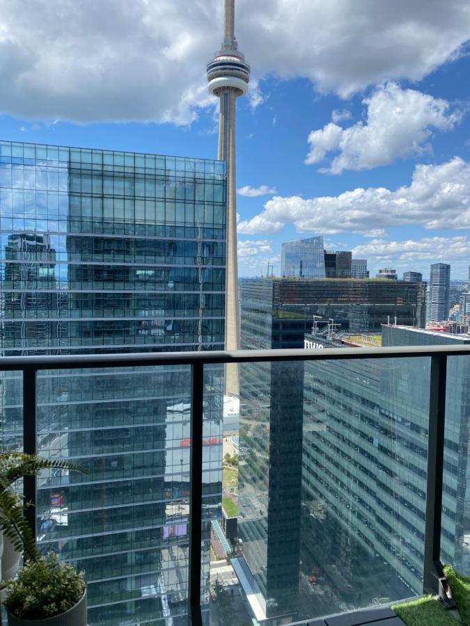 Toronto Cn Tower Maple Leaf Square Luxurious 2 Bedroom Condo Екстериор снимка