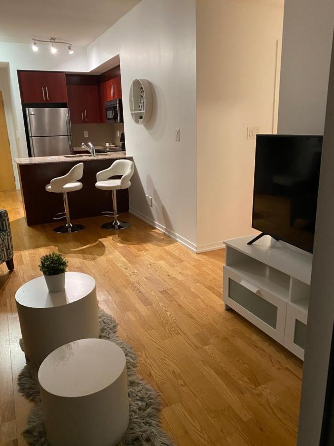 Toronto Cn Tower Maple Leaf Square Luxurious 2 Bedroom Condo Екстериор снимка